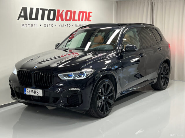 BMW  M-Sport / H&K / Panorama / Lazer / Hud / Comfort Heat / Koukku / 22” Vanteet / Super varusteet / Rahoitus