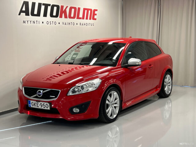 Volvo  R-Design / Nahkapenkit / Juuri Katsastettu / Huollettu / Rahoitus