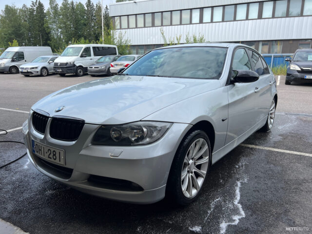 BMW  iA Sedan / Outlet Auto / Vähän Ajettu / Katso Ilmoitus / Rahoitus